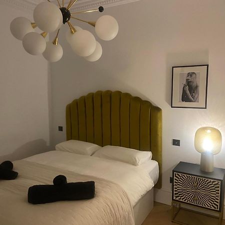 Luxury Apartment In Gran Via Мадрид Екстериор снимка